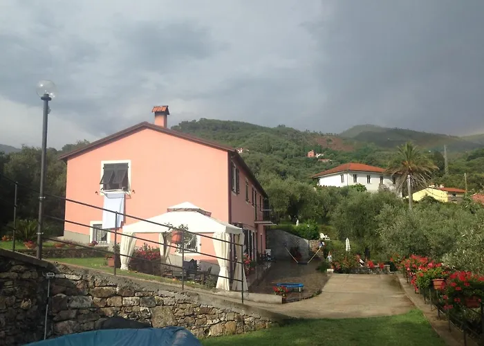 Villa Giovanna Apt A